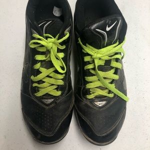 Nike Men’s Size 10.5 Cleats
